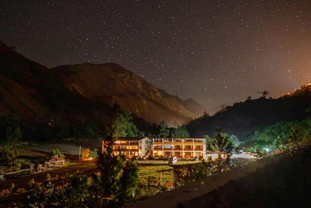 Tambo Lodge 칸타 외부 사진